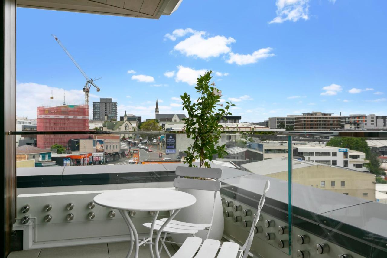 Enfield Sky - Brand New Luxury Penthouse Apartment Оукланд Екстериор снимка